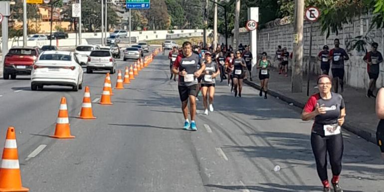 Percursos serão dentro do circuito do fechamento da orla, na Otacílio Negrão de Lima, entre a Alameda das Princesas e a rotatória da Avenida Sicília (PBH/Divulgação)