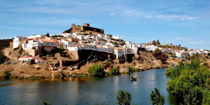 Mértola é considerada a vila mais árabe de Portugal. Durante quase 500 anos, foi um importante centro da cultura muçulmana (Divulgação/Turismo do Alentejo)