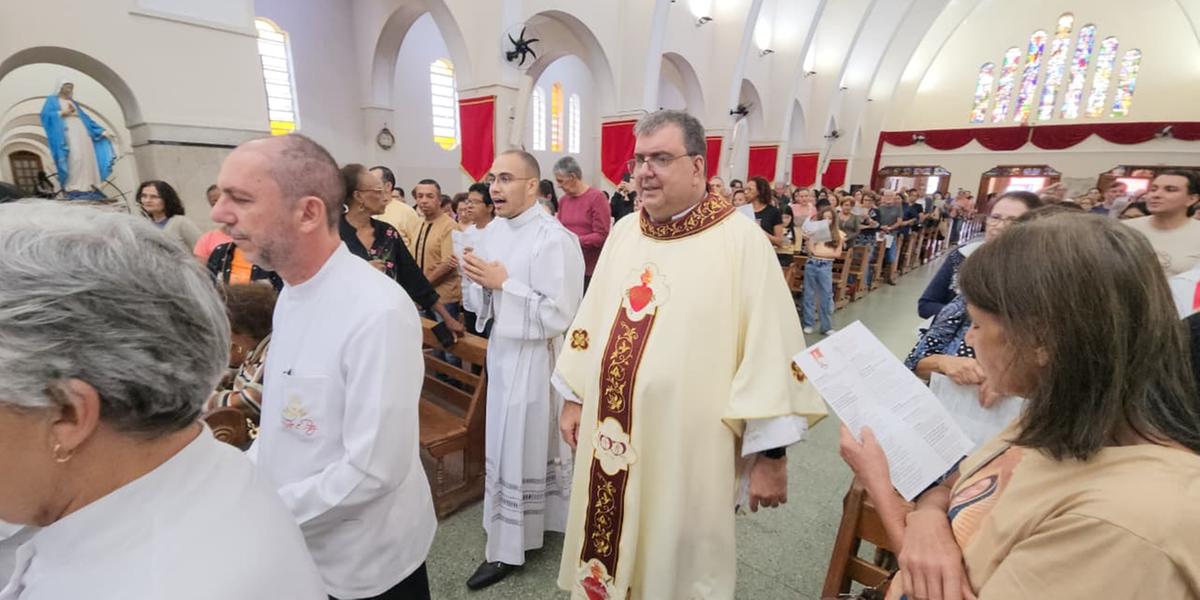 Dia de Padre Eustáquio (Maurício Vieira/ Hoje em Dia )