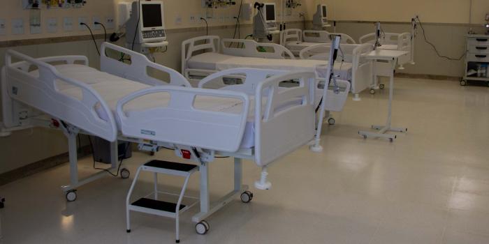 Até julho deste ano, o Hospital Júlia Kubitschek registrou 446 internações na UTI Adulto (Fábio Marchetto/Divulgação)