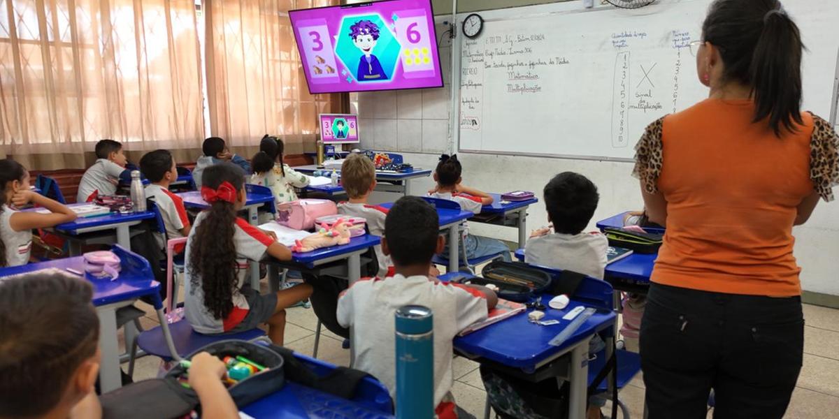 Cadastro escolar em Betim começa em 8 de setembro e é obrigatório para garantir vaga na rede pública em 2026 (Divulgação/Prefeitura de Betim)
