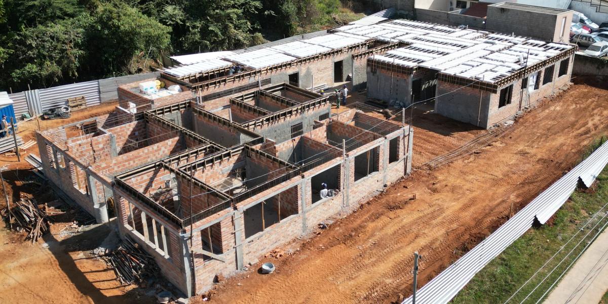 Obras estão em andamento para fortalecer a qualidade dos serviços na cidade (Divulgação)