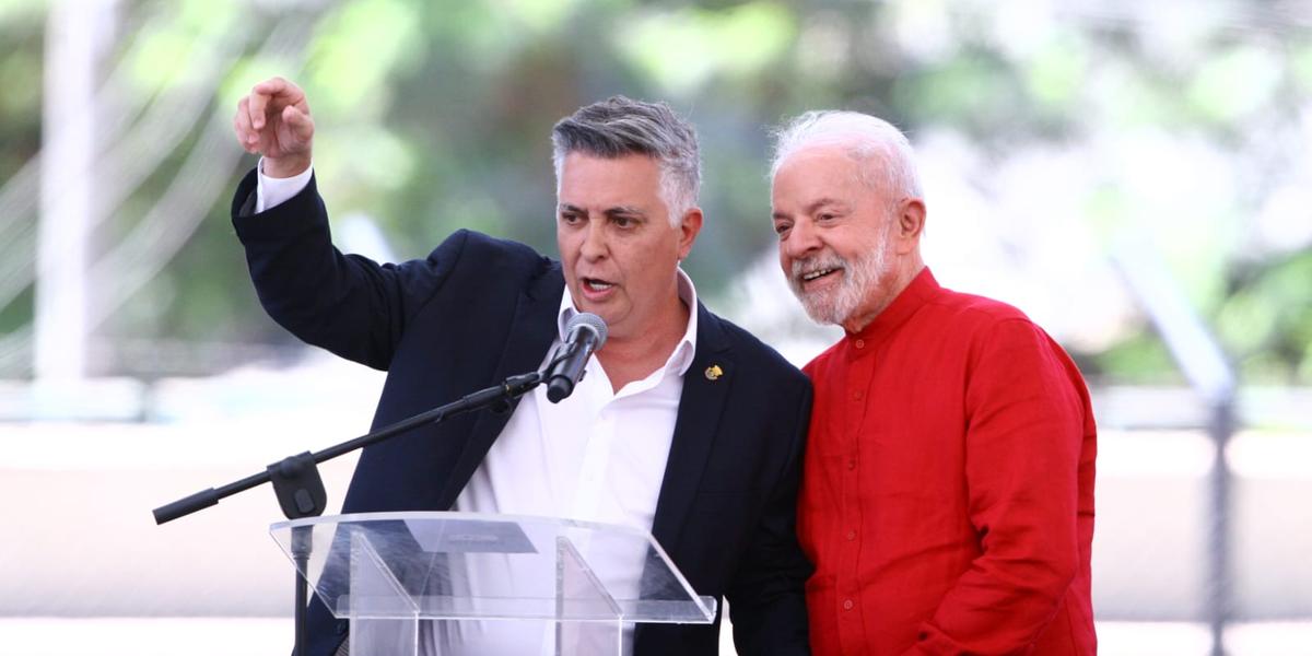 Álvaro Damião e Lula (Maurício Vieira/Hoje em Dia)