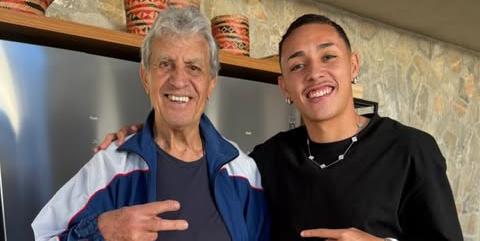 Kauã Moraes registou o encontro com o eterno ídolo celeste (Reprodução: Instagram)