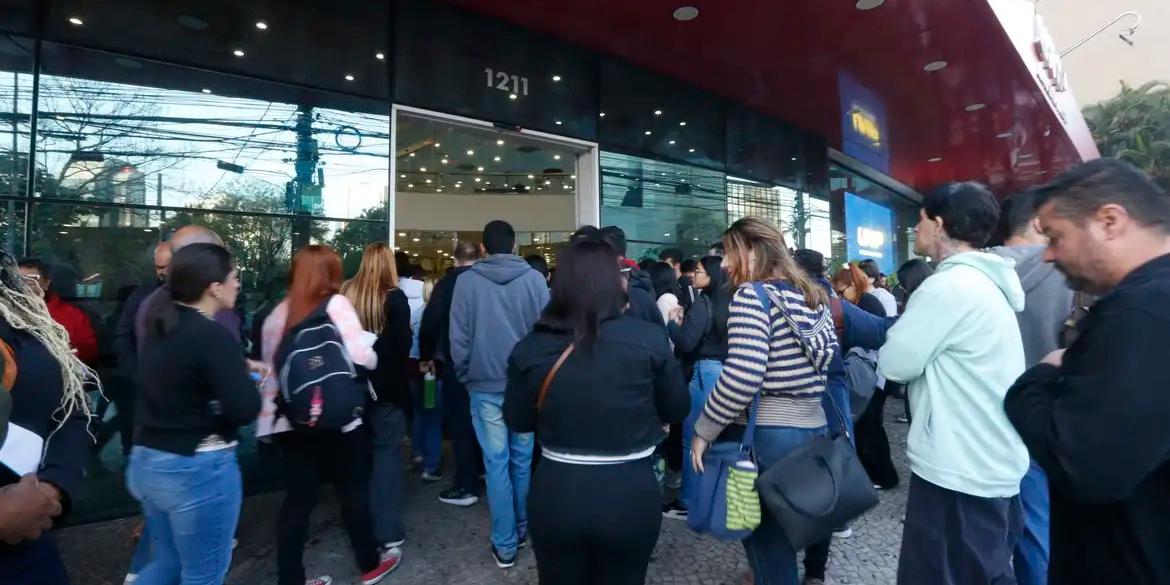 Total abrange as nomeações de 855 auditores-fiscais do trabalho, 182 analistas em tecnologia da informação e 279 analistas de infraestrutura (Paulo Pinto/Agência Brasil)
