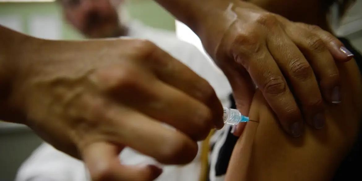 Ministério da Saúde amplia prazo e reforça meta de imunização nacional contra HPV (Marcelo Camargo/Agência Brasil)