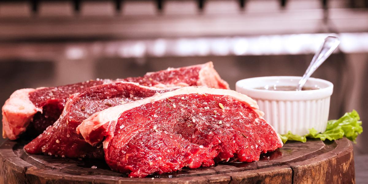 Conacarne terá painéis sobre produção, mercado e gastronomia, com participação de especialistas, produtores e chefs renomados (RODNEYCOSTA/COSTAPRESS)