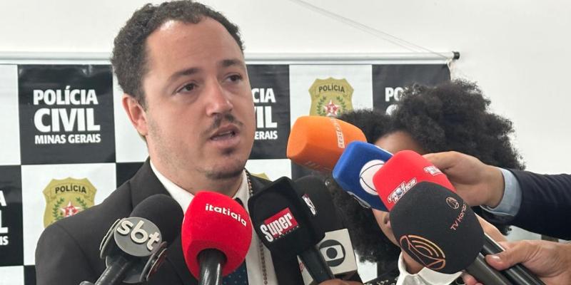 Polícia Civil prendeu em Brasília suspeito de extorquir o prefeito de Santa Luzia, Paulo Bigodinho, e o vice, Ilacir Bicalho, com ameaças de difamação nas redes sociais (Divulgação/PCMG)