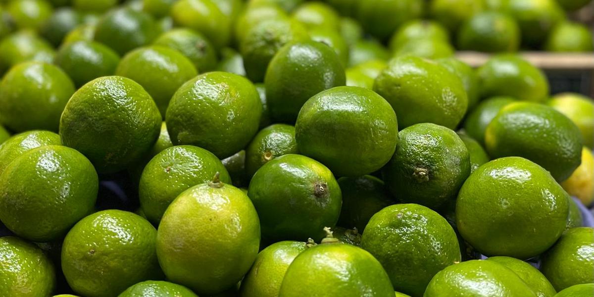Limão tahiti foi o produto com maior aumento no preço médio, saindo de R$ 4,46 para R$ 8,07 (aumento de 81%) (Valéria Marques/ Hoje em Dia)