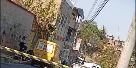 Crime ocorreu em uma residência da rua Otaviano Fabri, no bairro Ermelinda, região Noroeste de BH (Reprodução/Vídeo)