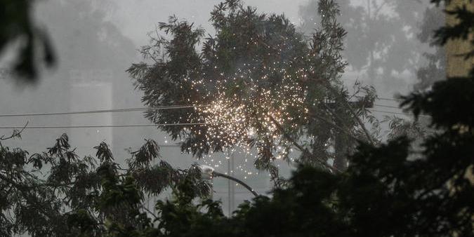 Chuvas e ventania causam deixam bairros sem energia em BH (Hoje em Dia / Arquivo)