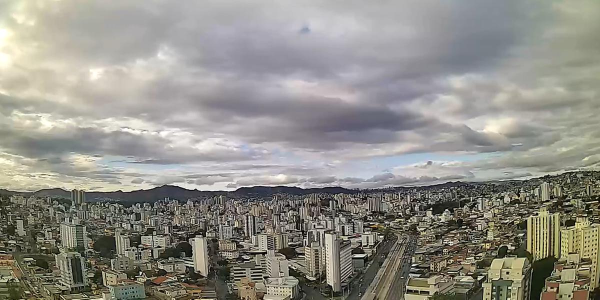 Céu amanheceu nublado na capital mineira (Clima ao Vivo/Reprodução)