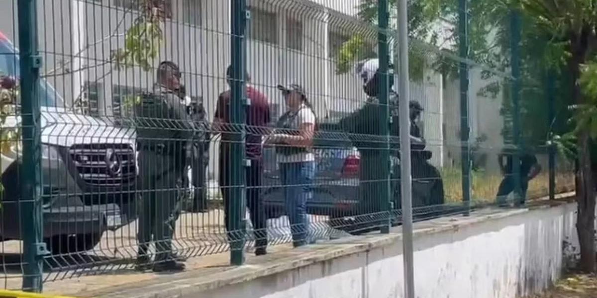 Ataque a tiros ocorreu na Escola Estadual Luiz Felipe, no Bairro Campos Velhos, em Sobral, interior do Ceará (Reprodução/TV Verdes Mares)