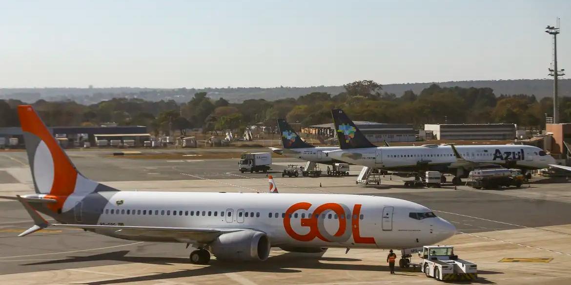 Gol informou acionistas e mercado sobre a solicitação da rescisão destes acordos com a Azul na noite desta quinta-feira (25) (Marcelo Camargo/Agência Brasil)
