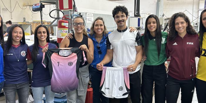 Minas sai na frente com criação de uniformes exclusivos para o futebol feminino (Pedro Jellinek / Sedese)