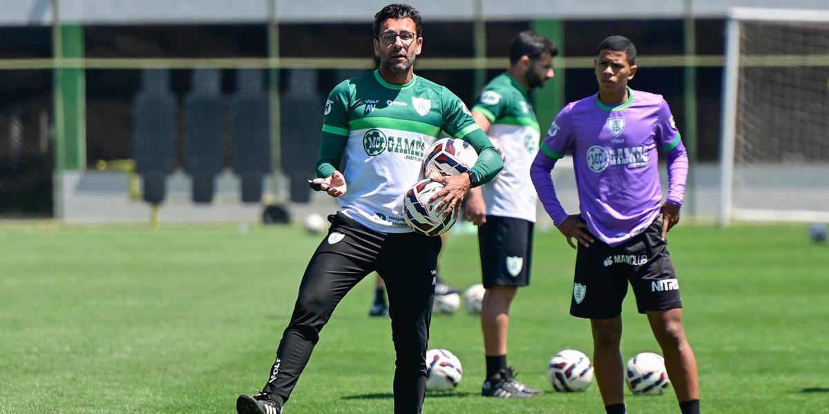 América pode abrir três pontos para a zona de rebaixamento em caso de vitória sobre o Volta Redonda (Mourão Panda / América)