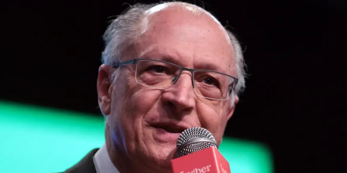 Segundo Alckmin, ainda não há nenhum encontro agendado entre Lula e Trump, mas há otimismo, e a conversa já vem acontecendo há alguns meses (Paulo Pinto/Agência Brasil)