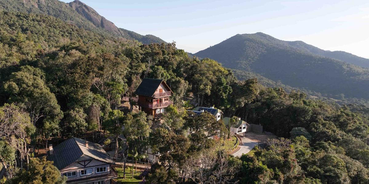 Vista panorâmica de Monte Verde, no Sul de Minas Gerais, destino conhecido como "Suíça Mineira", que une arquitetura alpina, gastronomia variada e hospedagens acolhedoras (Marcio Masulino)