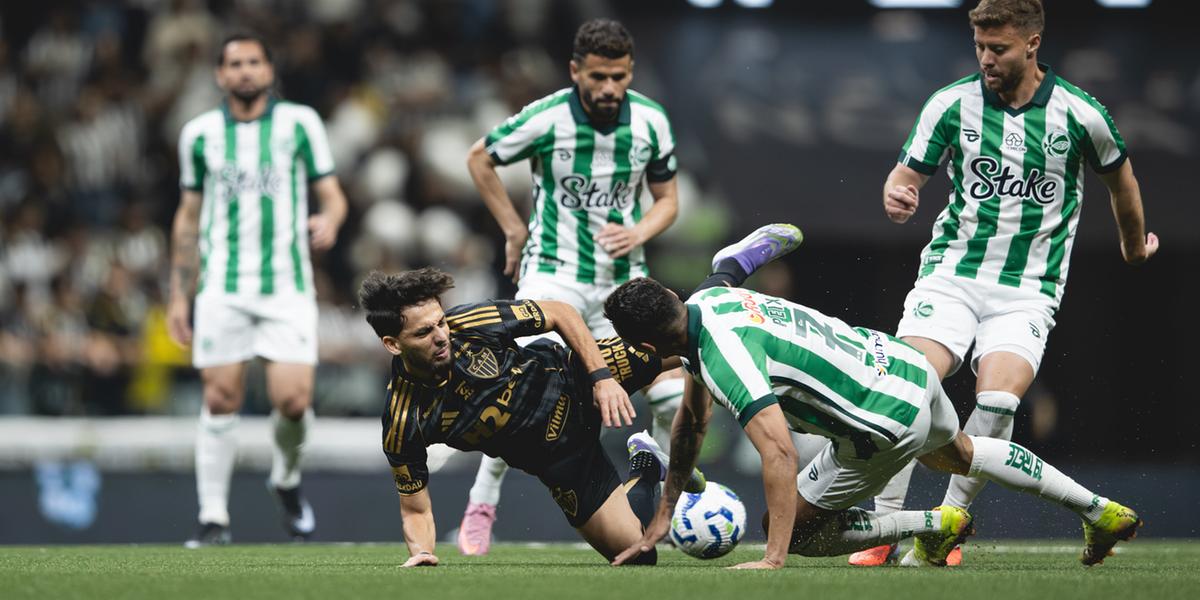 Atlético desperdiçou muitas chances e tropeçou em casa contra o Juventude (Foto: Pedro Souza / Atlético)