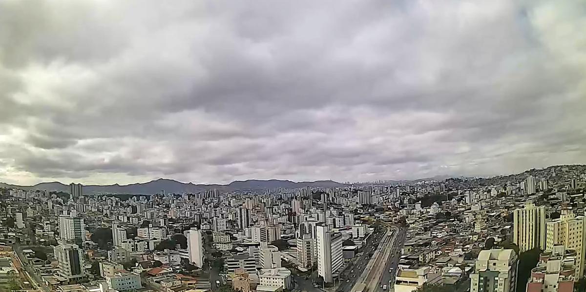 BH amanheceu com o céu nublado nesta quinta-feira (Clima ao Vivo/Reprodução)