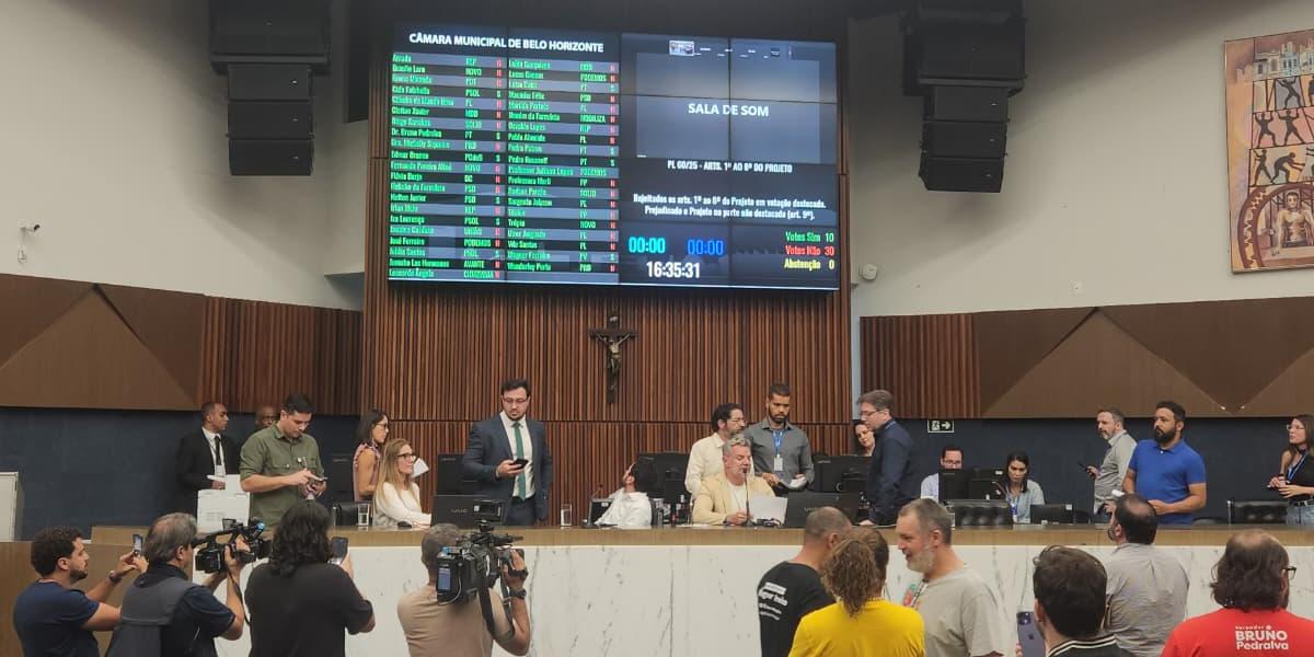 Proposta que prevê a gratuidade do transporte público em BH, independentemente da linha, do horário, da idade e condição financeira do usuário, foi vetada pela Câmara Municipal (Maurício Vieira/Hoje em Dia)