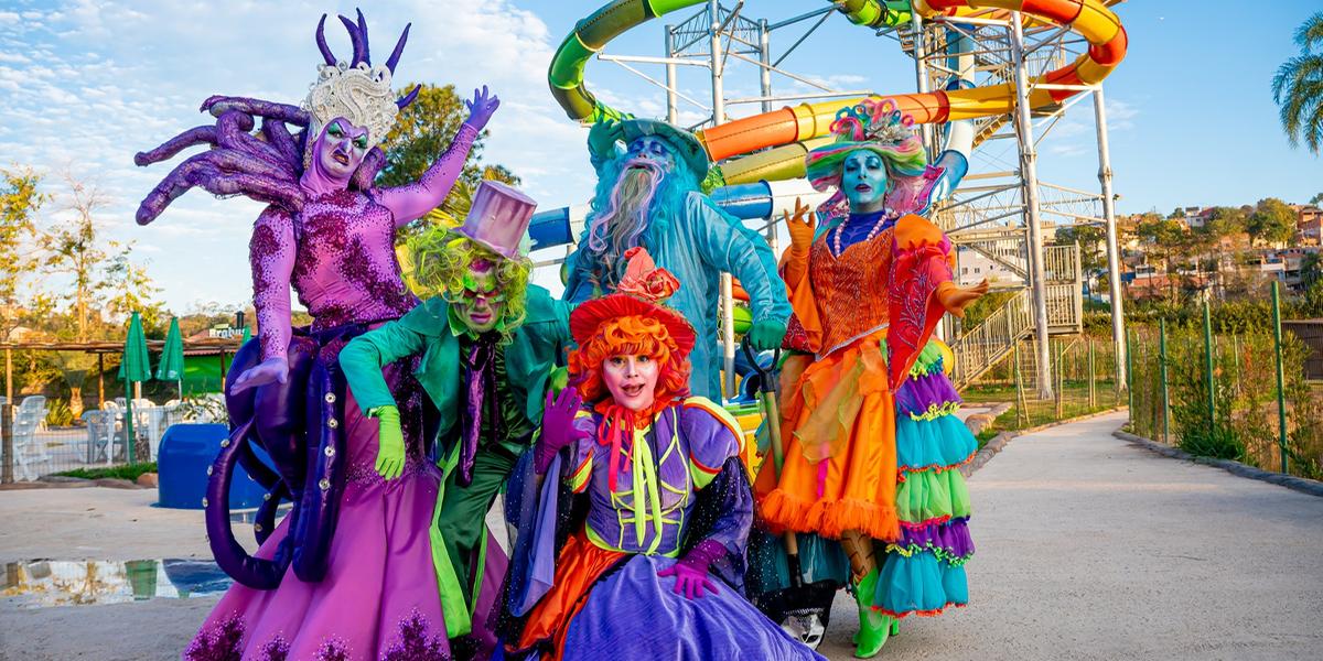 Thermas da Mata, em Cotia (SP), promove temporada de Halloween com shows, personagens e diversão aquática para a família (Divulgação)