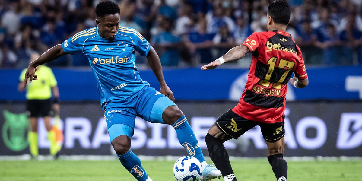 Cruzeiro fica na igualdade com o Sport diante de mais de 50 mil torcedores no Mineirão (Gustavo Aleixo/Cruzeiro)