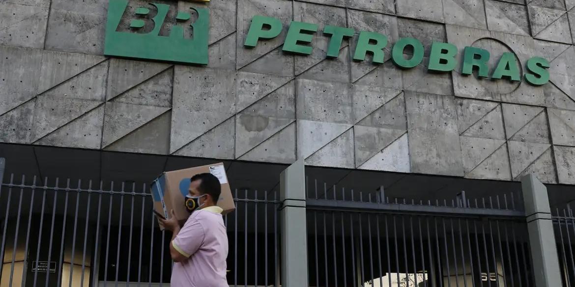A estatal informou que, por contrato, pode importar até 2 milhões de metros cúbicos de gás natural, na modalidade interruptível (Fernando Frazão/Agência Brasil/Arquivo)