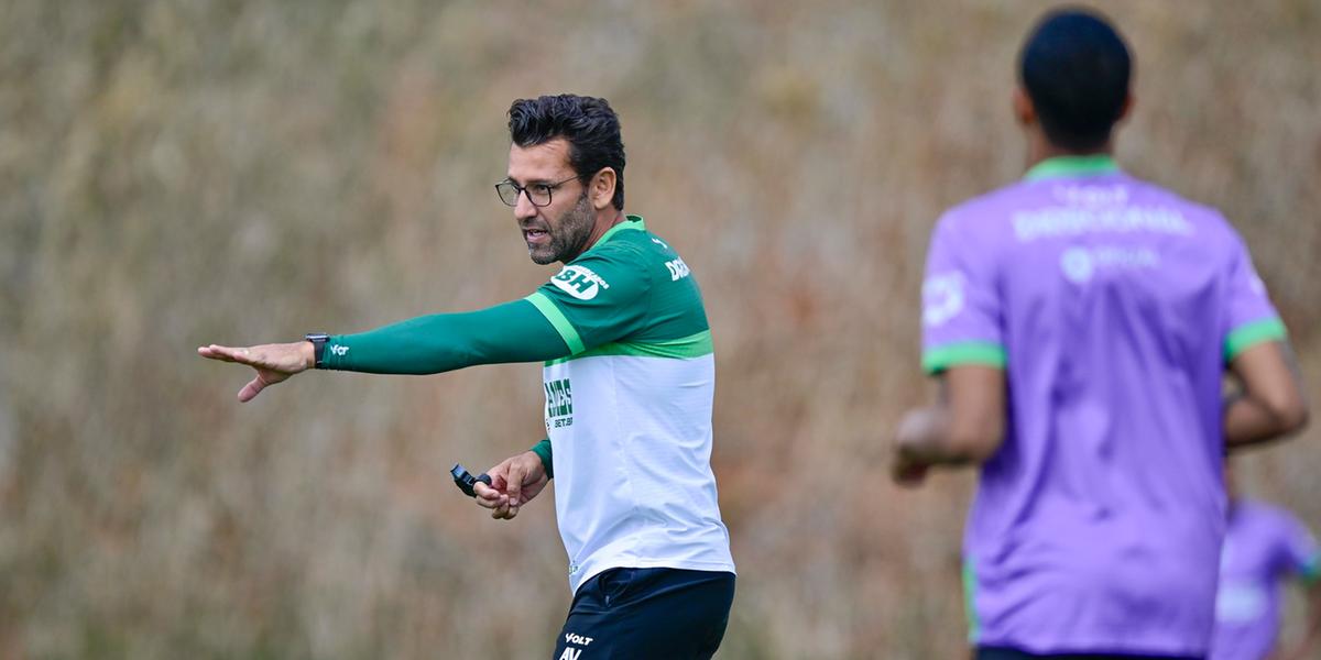Valetim fecha América para encarar o Vila Nova-GO e subir na tabela da série B (Mourão Panda / América)