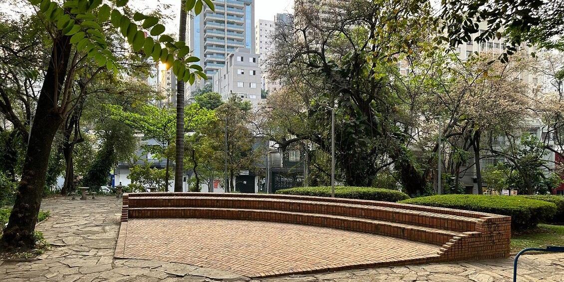 Praça Marília de Dirceu, no bairro de Lourdes, está entre os equipamentos municipais contemplados pelo edital (Prefeitura de Belo Horizonte (PBH))