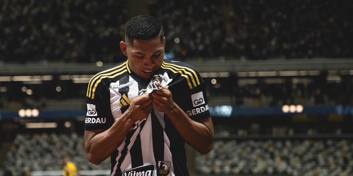 Rony marcou o terceiro gol do Atlético na partida (Pedro Souza)