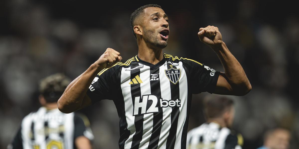 Vitor Hugo marcou o primeiro gol do Galo e tomou o terceiro cartão amarelo e está fora do clássico (Pedro Souza)