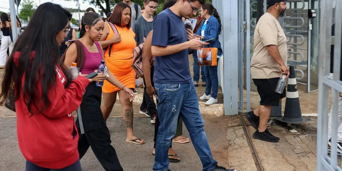 Nesta edição, o Instituto Nacional de Estudos e Pesquisas Educacionais Anísio Teixeira (Inep) aplicará as provas nos dias 9 e 16 de novembro (Jose Cruz/Agência Brasil)