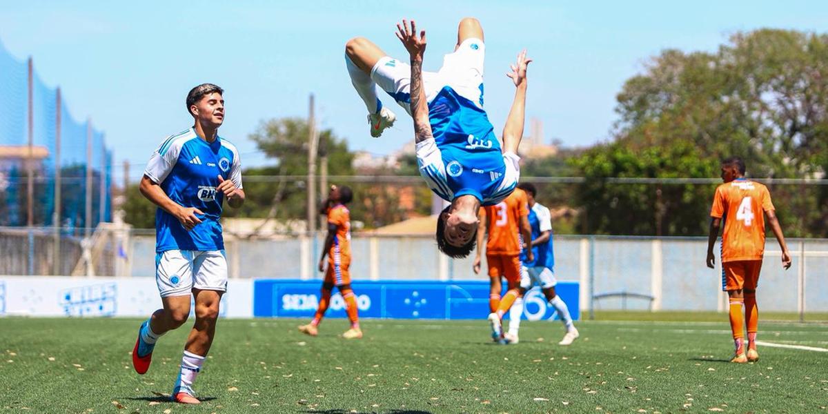 Última partida do octogonal final foi realizada neste domingo, na Toca da Raposa 1 (Dan Costa / BHFOTO)