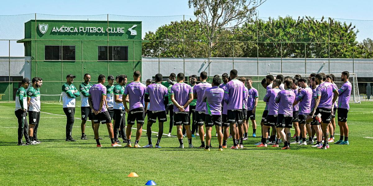 América faz as contas para seguir na série B (Mourão Panda / América)