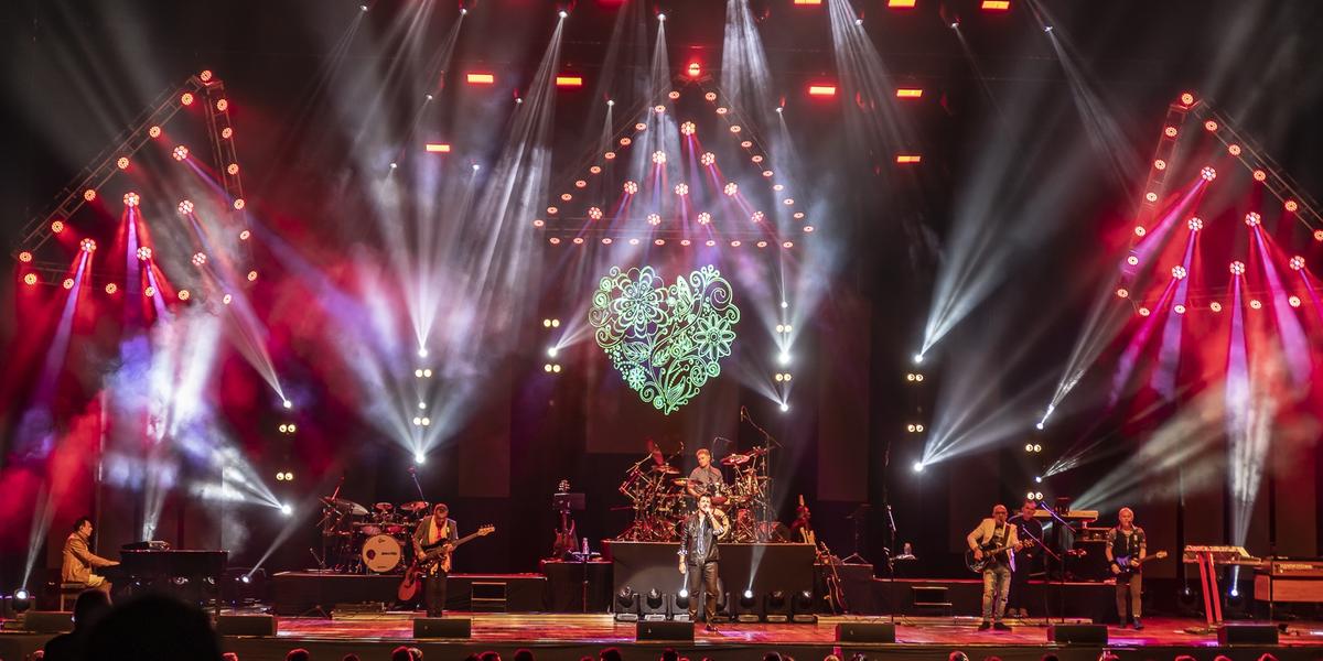 Banda de pop rock brasileira é conhecida por emplacar músicas nas trilhas sonoras de novelas (Giupera)