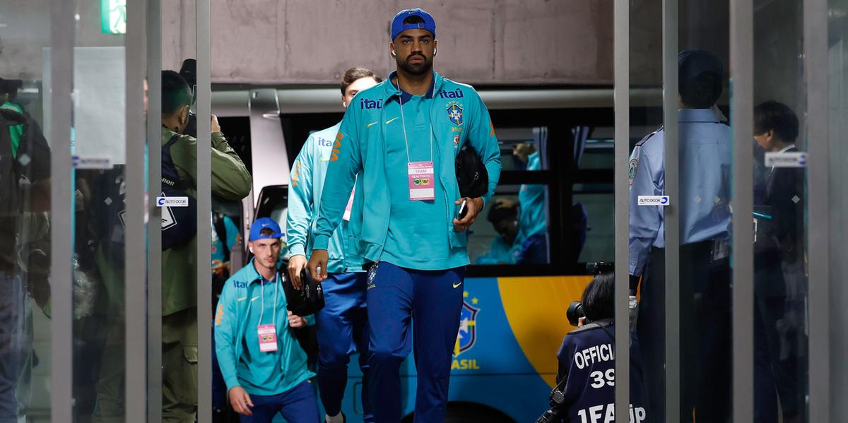 Fabrício Bruno seguirá logística da Seleção Brasileira e está fora do clássico contra o Atlético (Rafael Ribeiro / CBF)