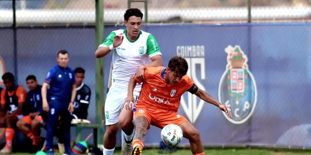 Coimbra busca retomar caminho rumo à primeira divisão mineira, feito alcançado em 2021 (Reprodução Instagram Coimbra / Foto: @douglasgustavorossi / @clickesportesmg)