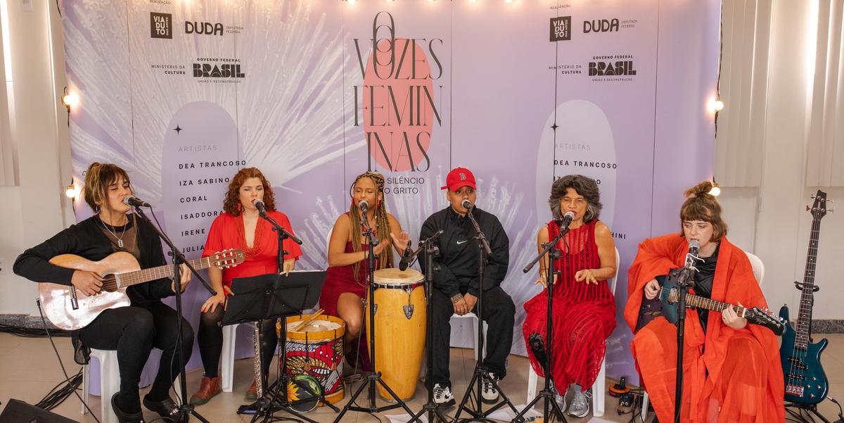 Seis artistas encerram a primeira edição do projeto “Vozes Femininas - do Silêncio ao Grito” com show gratuito no Viaduto das Artes, unindo música, escuta e acolhimento a mulheres vítimas de violência (Isis Medeiros)