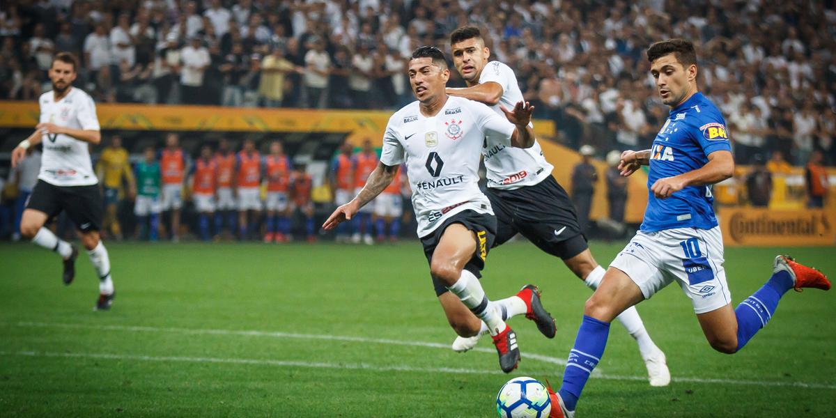 Em 2018, Arrascaeta atravessou o mundo para sair do banco e fazer o gol que deu o sexto título ao Cruzeiro (Foto: Vinnicius Silva/Cruzeiro)