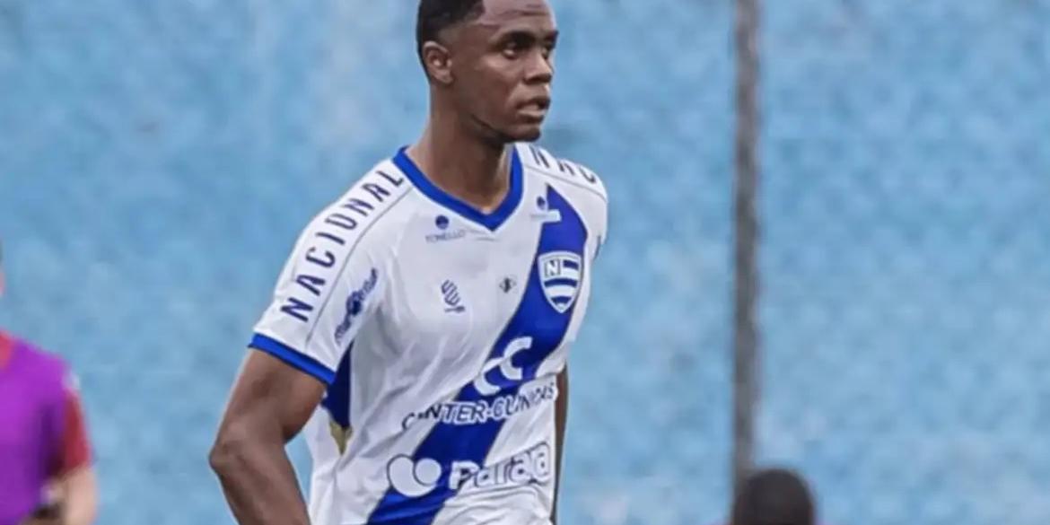 Jogador do Nacional sofreu racismo e pegou pena maior que o agressor (paulovitor_98/Instagram)