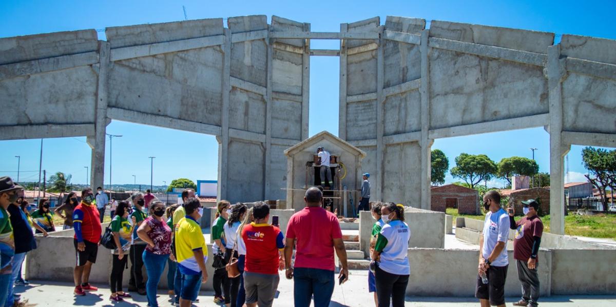 Rota de peregrinação com cerca de 300 km, o Caminho dos Santos Mártires percorre 11 municípios do Rio Grande do Norte, conectando fé, cultura e natureza. O percurso homenageia os mártires de Cunhaú e Uruaçu e é reconhecido como um dos principais roteiros de turismo religioso do país (Divulgação/Caminho dos Santos Mártires)