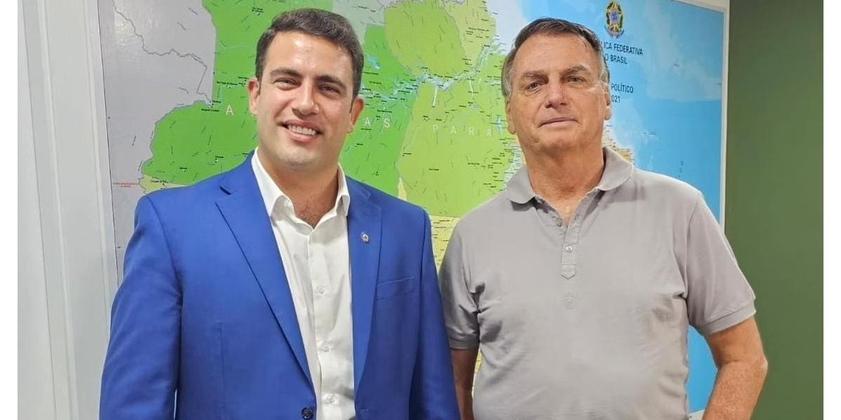 Deputado estadual e ex-presidente se reuniram nesta quinta-feira (Reprodução/Instagram)