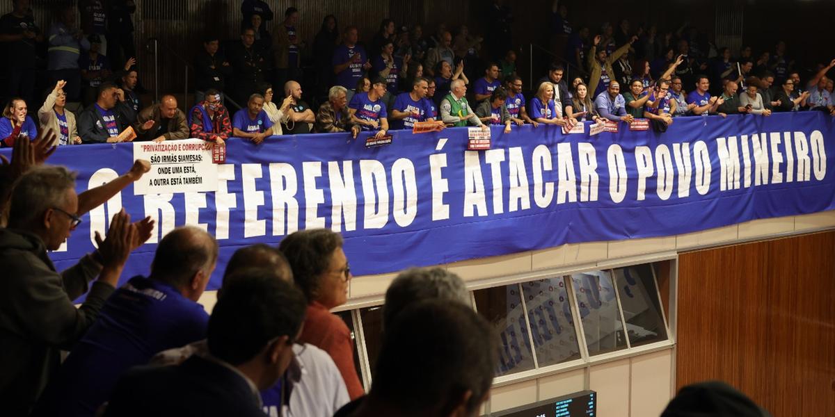 Audiência pública na ALMG vai debater, nesta quarta (5), a proposta que abre caminho para a privatização da Copasa, já pronta para votação definitiva (Henrique Chendes)