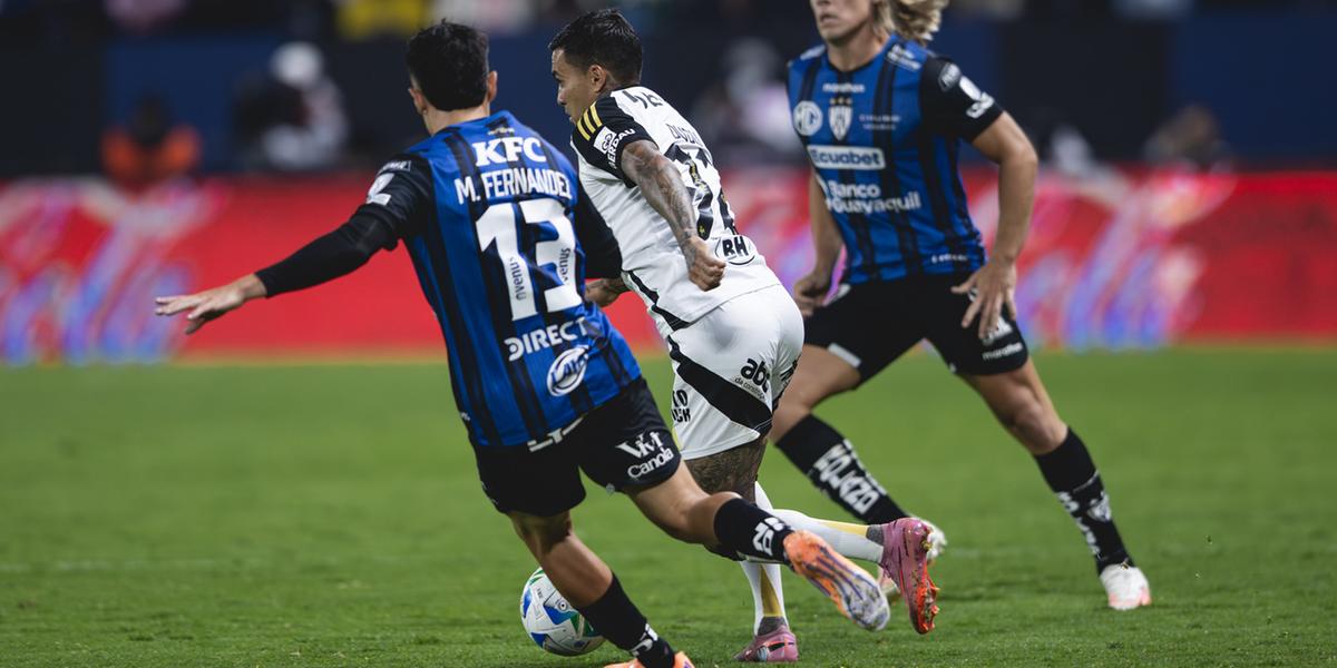 Dudu marcou o gol de empate do Galo na partida de ida, em Quito, no Equador (Foto: Pedro Souza / Atlético)