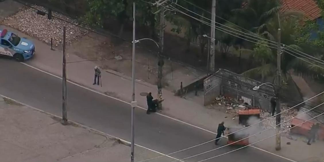 A operação, que ainda está em curso, deixou pelo menos 60 mortos. De acordo com o governo do estado, até o momento, 81 pessoas foram presas, ​72 fuzis apreendidos e "grande quantidade de drogas ainda em contabilização" (Reprodução)