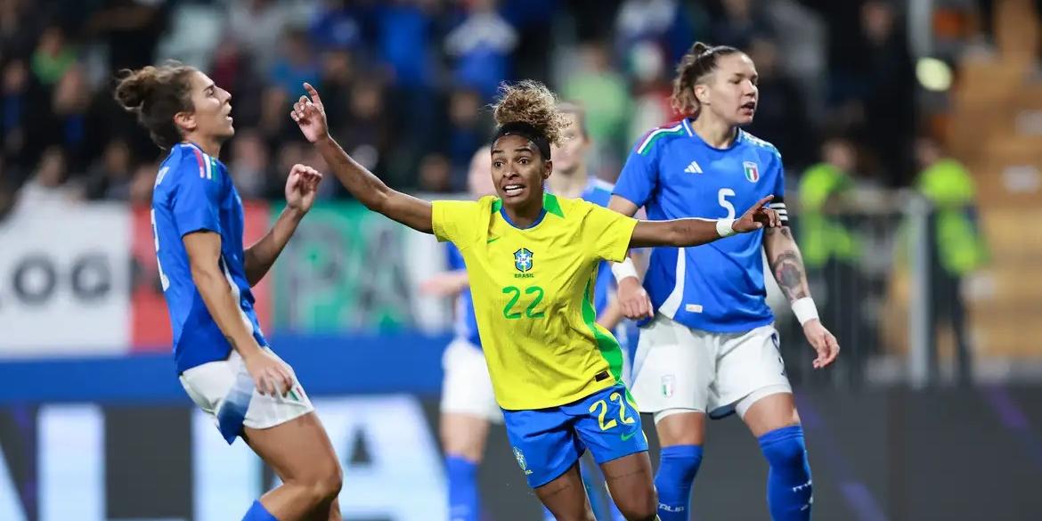 Com gol da Luany, as Brasileiras vencem a Itália e se despedem da Data FIFA com 100% de aproveitamento nos amistosos. (Lívia Villas Boas/CBF)