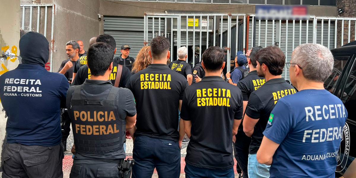 Participaram da operação 21 auditores fiscais e analistas tributários da Receita Federal, 22 auditores fiscais da Receita Estadual, 28 policiais militares de Minas Gerais e 18 policiais federais (Divulgação/ Receita Estadual)