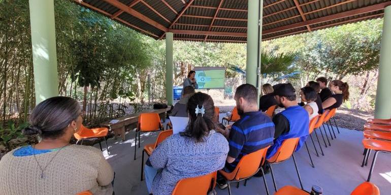 Centro de Agroecologia da PBH recebe a segunda etapa da oficina de compostagem (PBH)