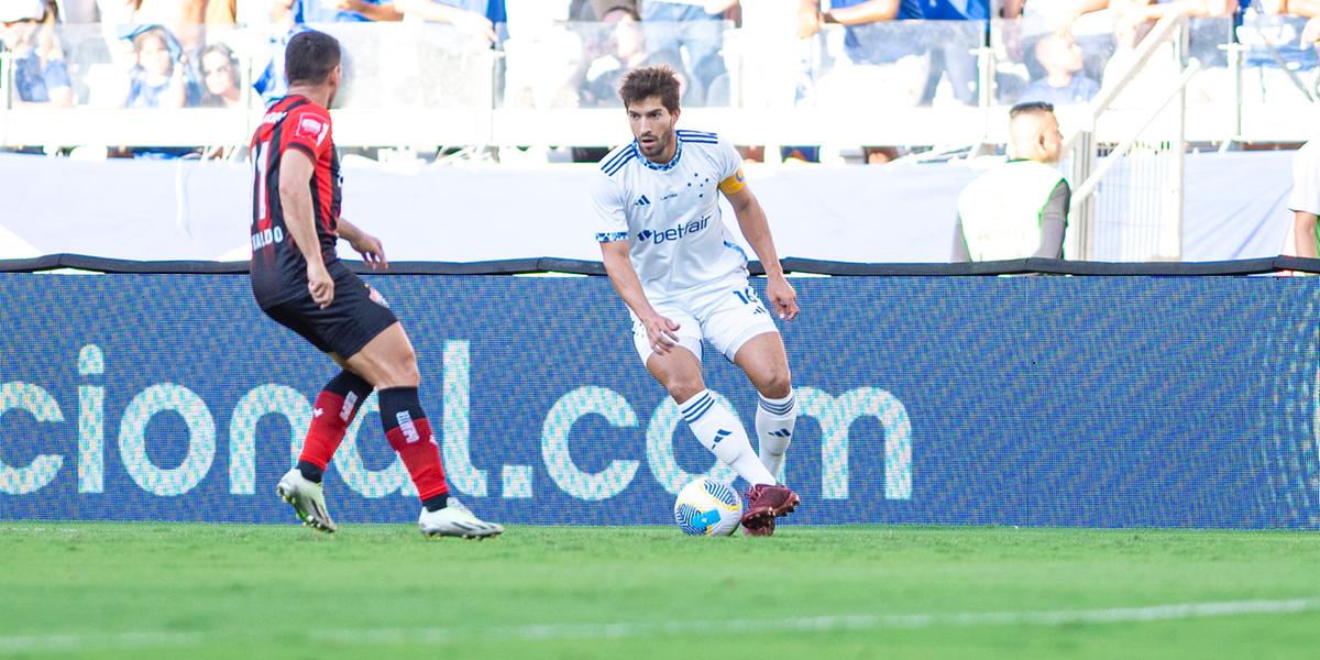 Lucas Silva protagonizou gol contra bizarro no último duelo contra o Vitória no Mineirão (Staff Images / Cruzeiro)